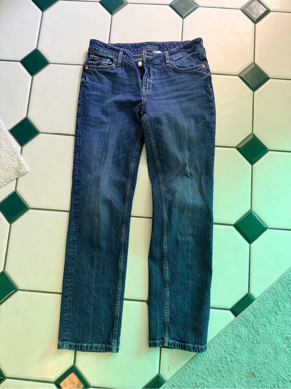 ✨ 3/$30 Divided Dark Blue Straight Leg Women's Jeans